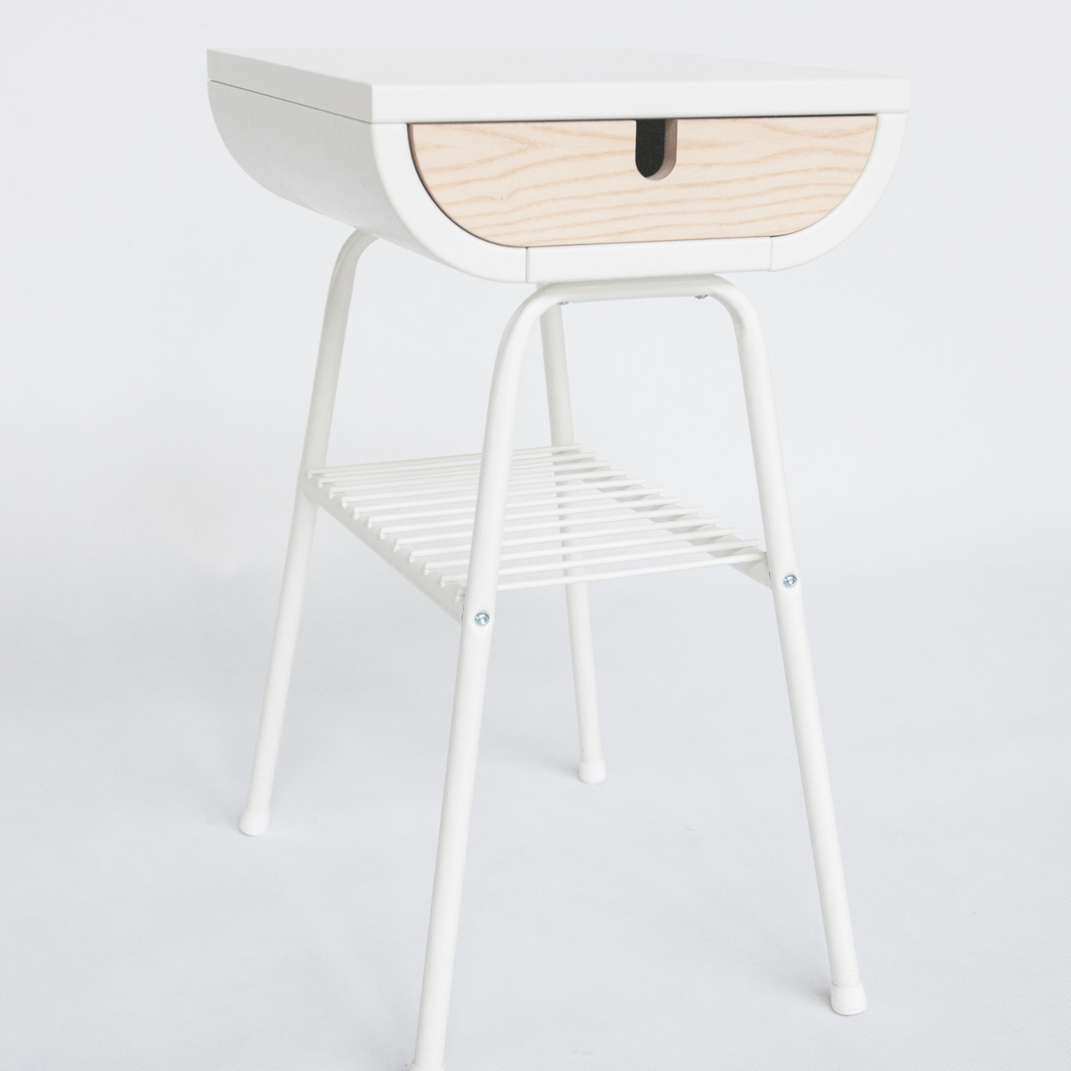 portfolio Postęp stoliczek nocny